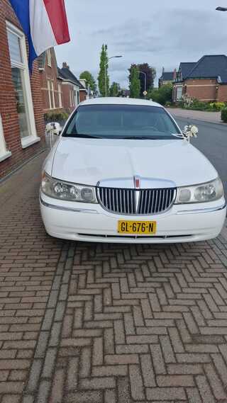 Limousine, Lincoln, Town Car, 4.6 Signature, WIT, 1998